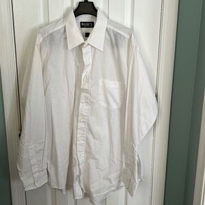 White long sleeved buttoned down dress shirt